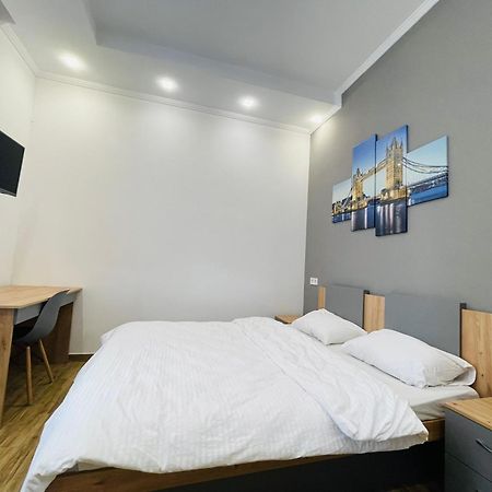 Apartment For Rent In The City Center Of Kharkiv K18 Elinaflats Екстериор снимка