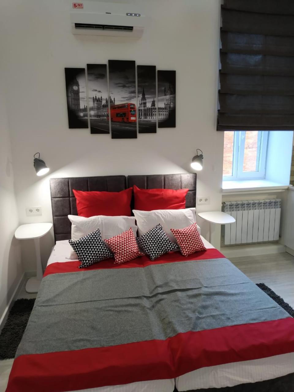 Apartment For Rent In The City Center Of Kharkiv K18 Elinaflats Екстериор снимка