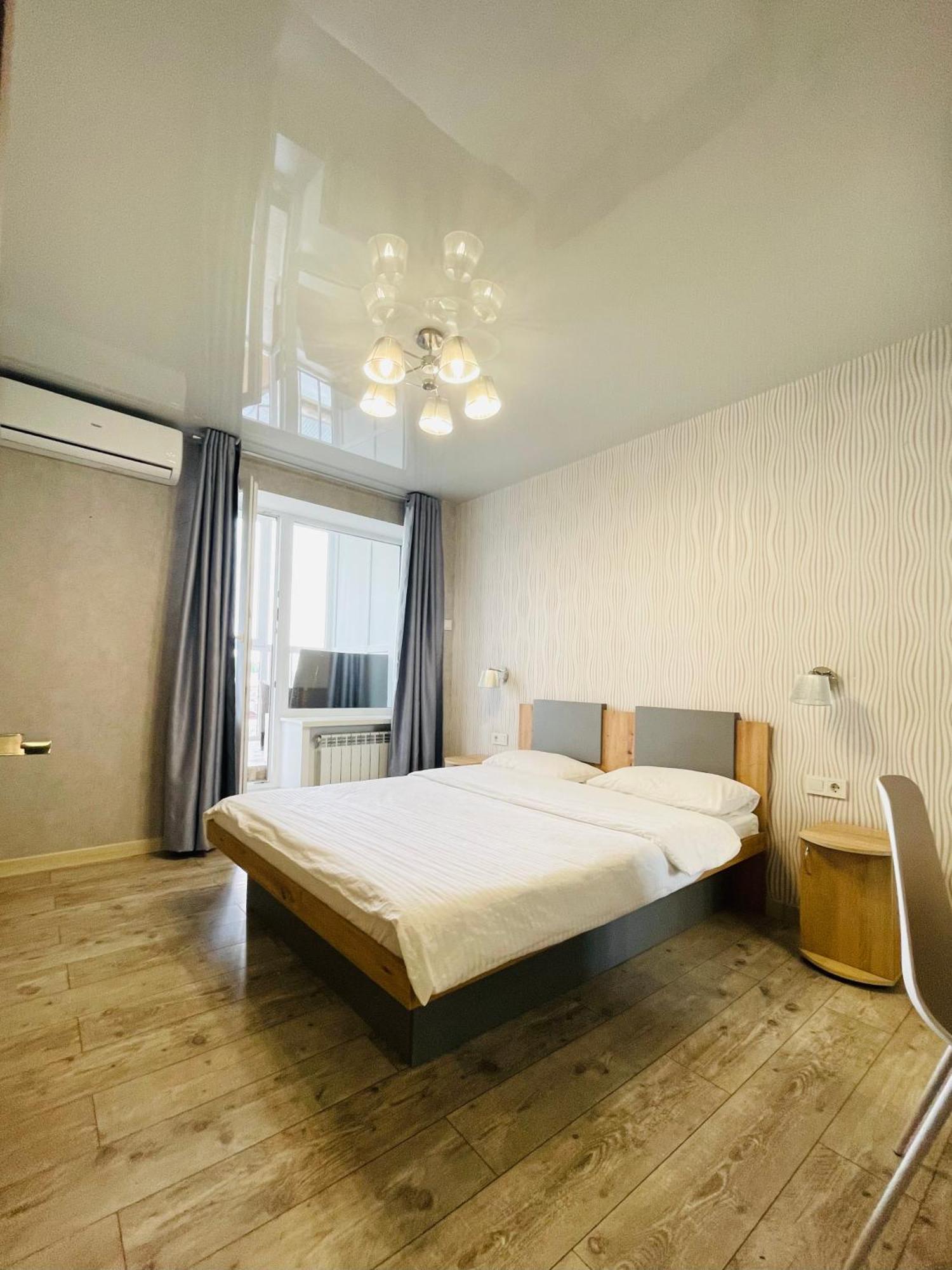 Apartment For Rent In The City Center Of Kharkiv K18 Elinaflats Екстериор снимка